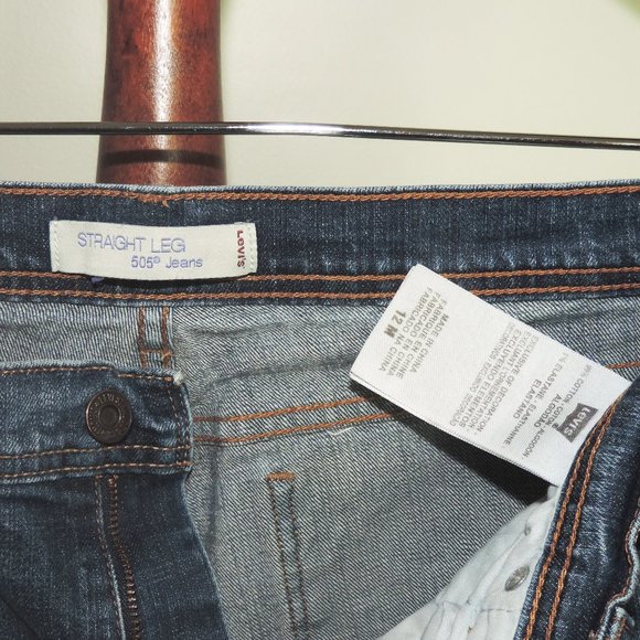 Levis 505 jeans and 515 capris - Picture 4 of 9